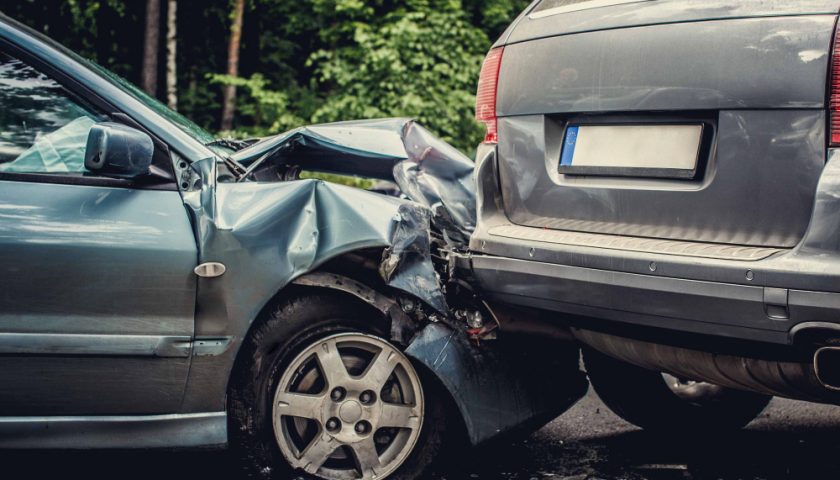 accident entre deux voitures